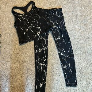 Old Navy Powersoft Workout Tank with Built in Bra